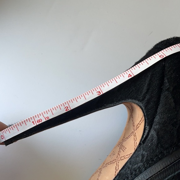 L.A.M.B Gwen Stefani Black fur High heel Boots - Picture 15 of 15